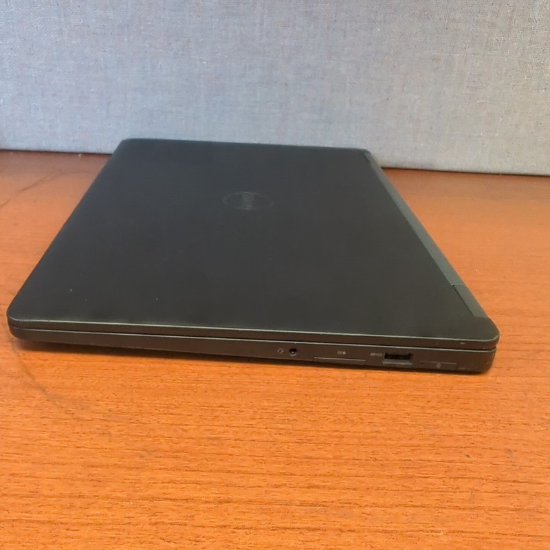Dell Latitude E7470 Core i5-6300U 2.40GHz 8GB RAM 256GB HDD Win 10 Pro gallery