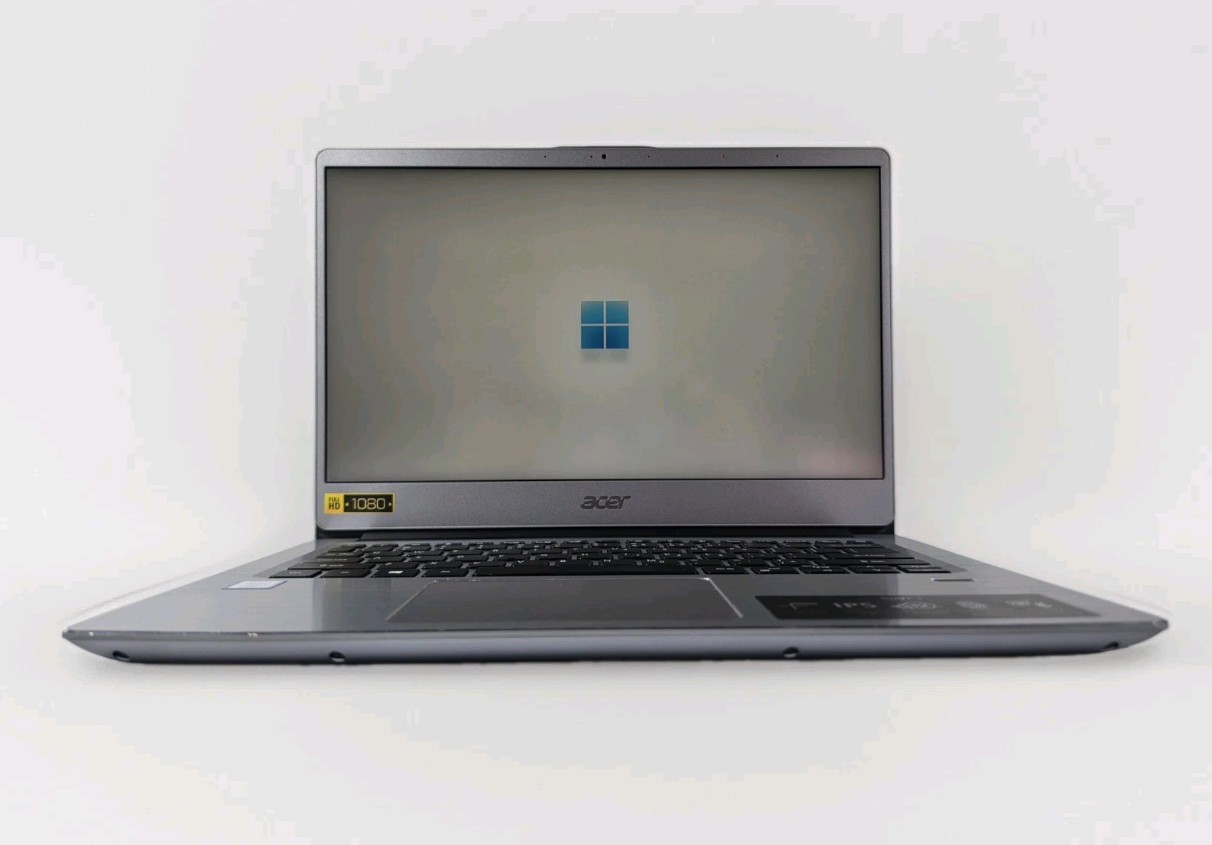 Acer Swift 3 Core i3 4GB RAM 120GB SSD Laptop Windows 11 gallery