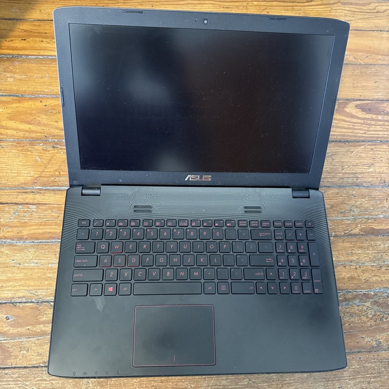 ASUS ROG GL552VW-DH74 15” Gaming Laptop, GeForce GTX 960M 4GB, 16GB DDR4, 1TB HD gallery