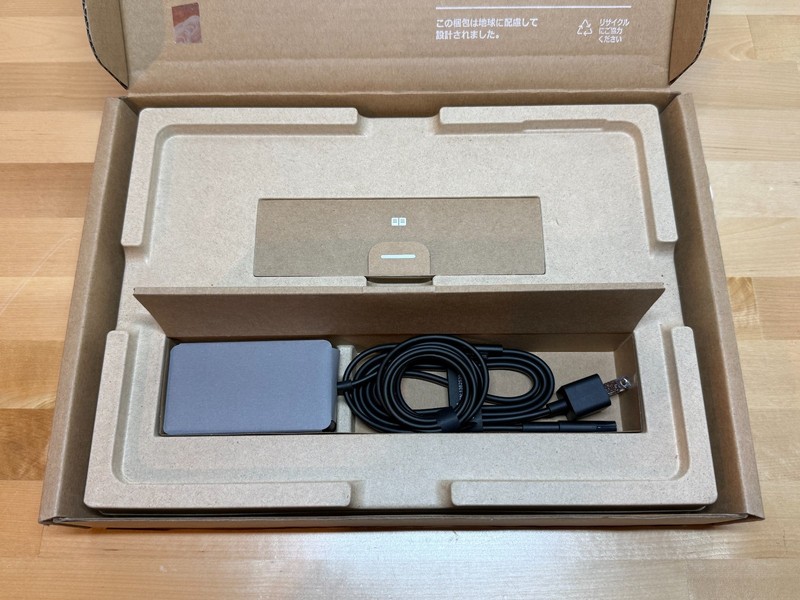 Microsoft Surface Pro 11 13" Ultra 5 236V 16GB 256GB Black EP2-20094 gallery