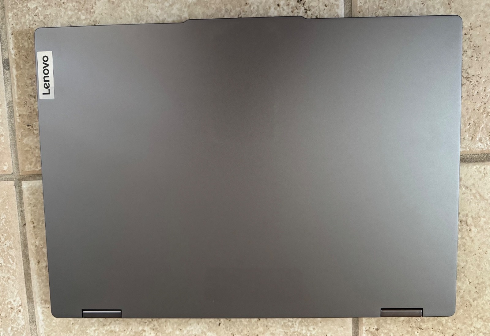 Lenovo IdeaPad 5 16IRU9 16" 2-in-1 Touch Laptop Intel Core 5-120U AI 16GB 512GB gallery
