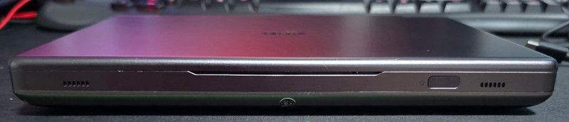 GPD WIN Max 2 Portable Gaming UMPC G1619-03 Ryzen 7 6800U 32GB/2TB SSD gallery
