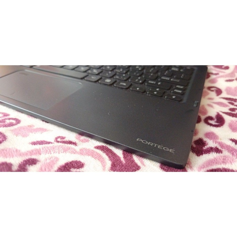 Dynabook (Toshiba) Portege 2-in-1 X30W-J Laptop 16GB RAM 500GB SSD Core i7 gallery