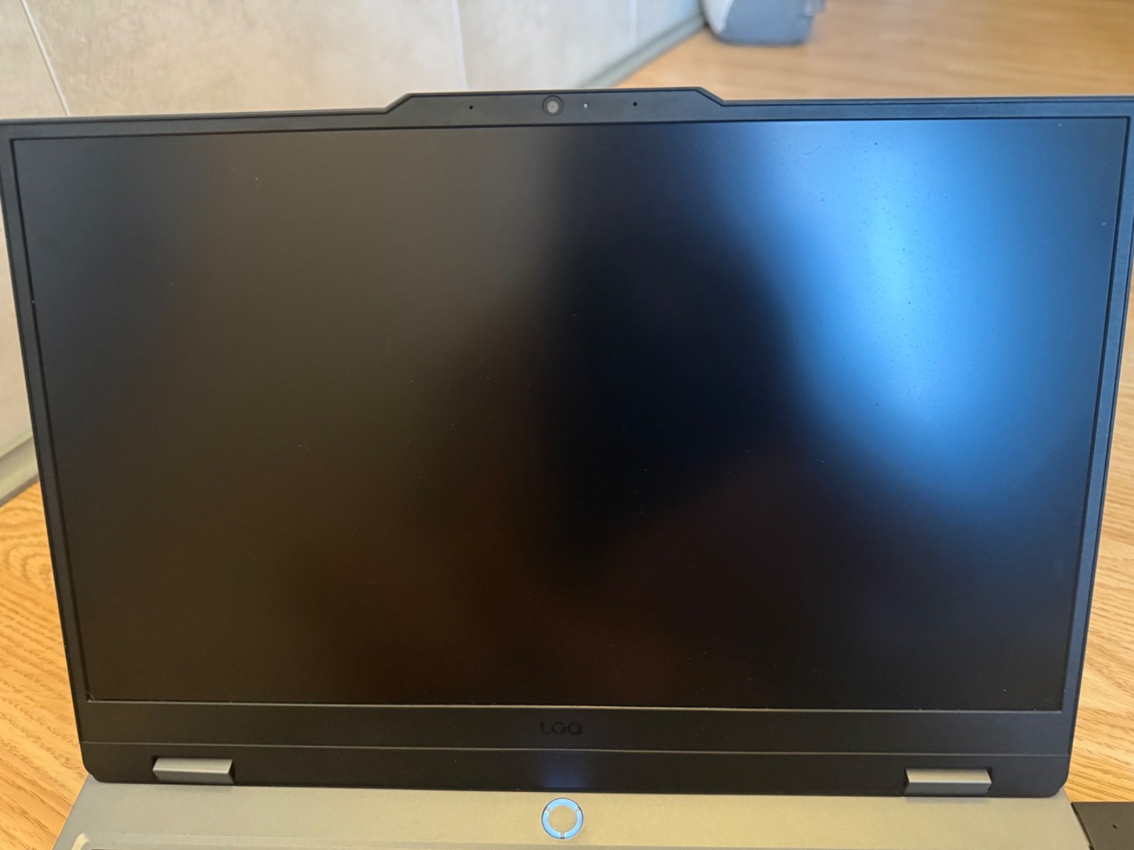 Lenovo LOQ 15ARP9 15.6'' 144Hz Ryzen™ 7 7435HS 16GB RAM 512GB SSD RTX 4060 8GB gallery