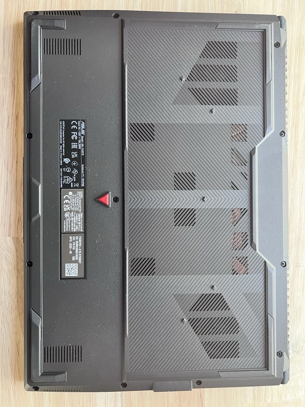 ASUS TUF Gaming A15 Laptop 15.6" Ryzen 7, 8GB RAM gallery