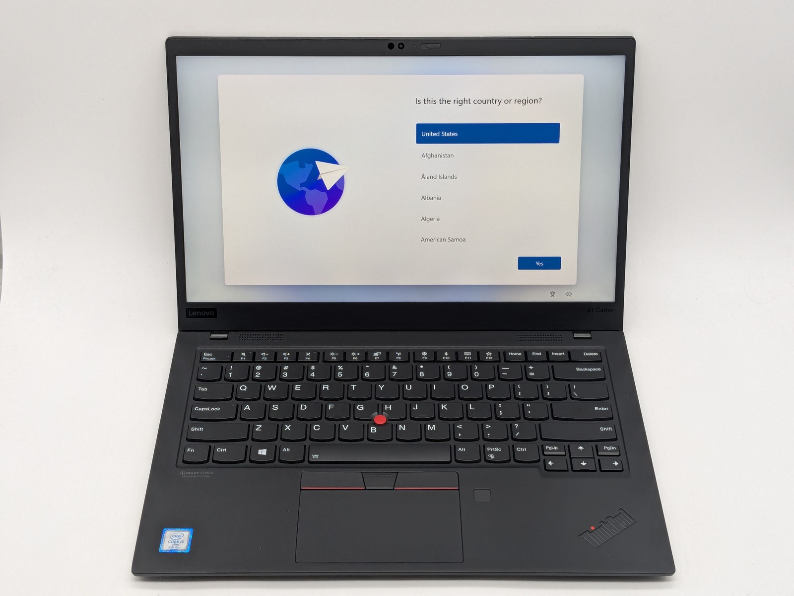 Lenovo ThinkPad X1 Carbon 7th Gen 14" FHD Touch I5-8365U 16GB 256GB SSD W11P gallery
