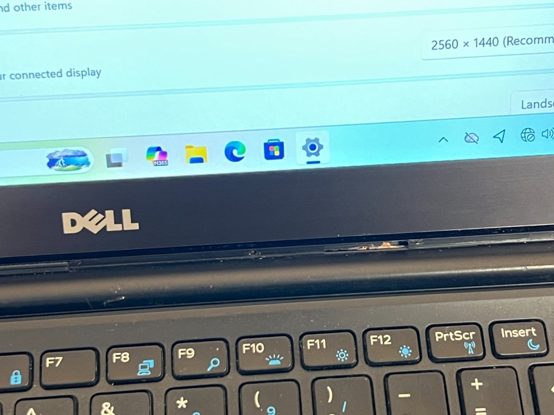 Dell Latitude 7480 14" Touch 2K ( i7-7600U, 16GB Ram, 512GB M.2 SSD ) Win 11 Pro gallery