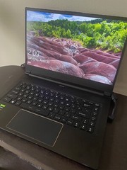 MSI GS65 Stealth 1668 15.6″ (1.5TB, Intel Core i7 9th Gen., GTX 1660Ti)