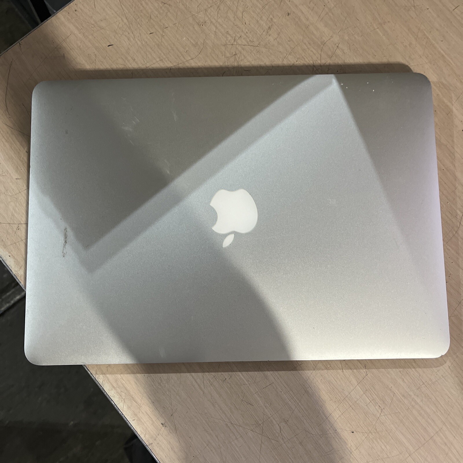 APPLE MACBOOK AIR 13" EARLY 2015 CORE I5-5250U 1.6GHZ 4GB RAM NO HD ' gallery