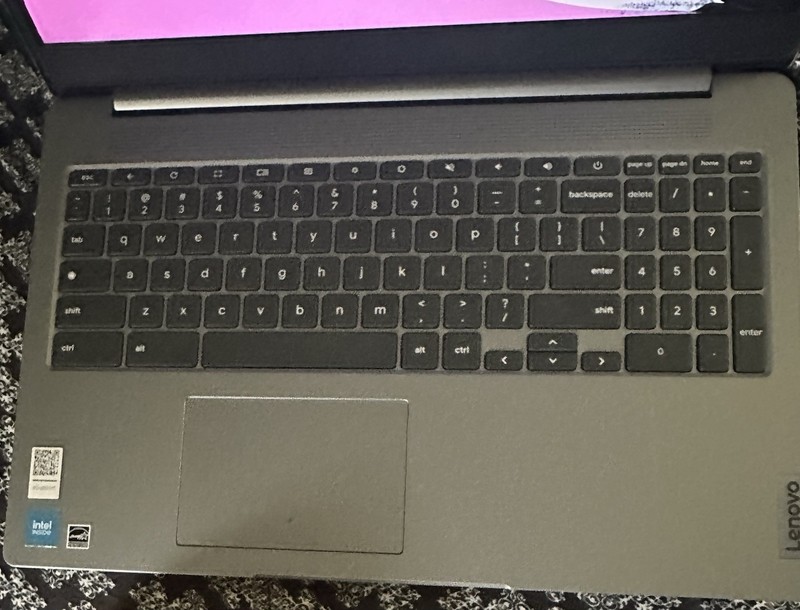 Lenovo IdeaPad 3 15IJL6 15.6" Intel Celeron N4500 4GB Ram 64GB eMMC Chrome OS gallery