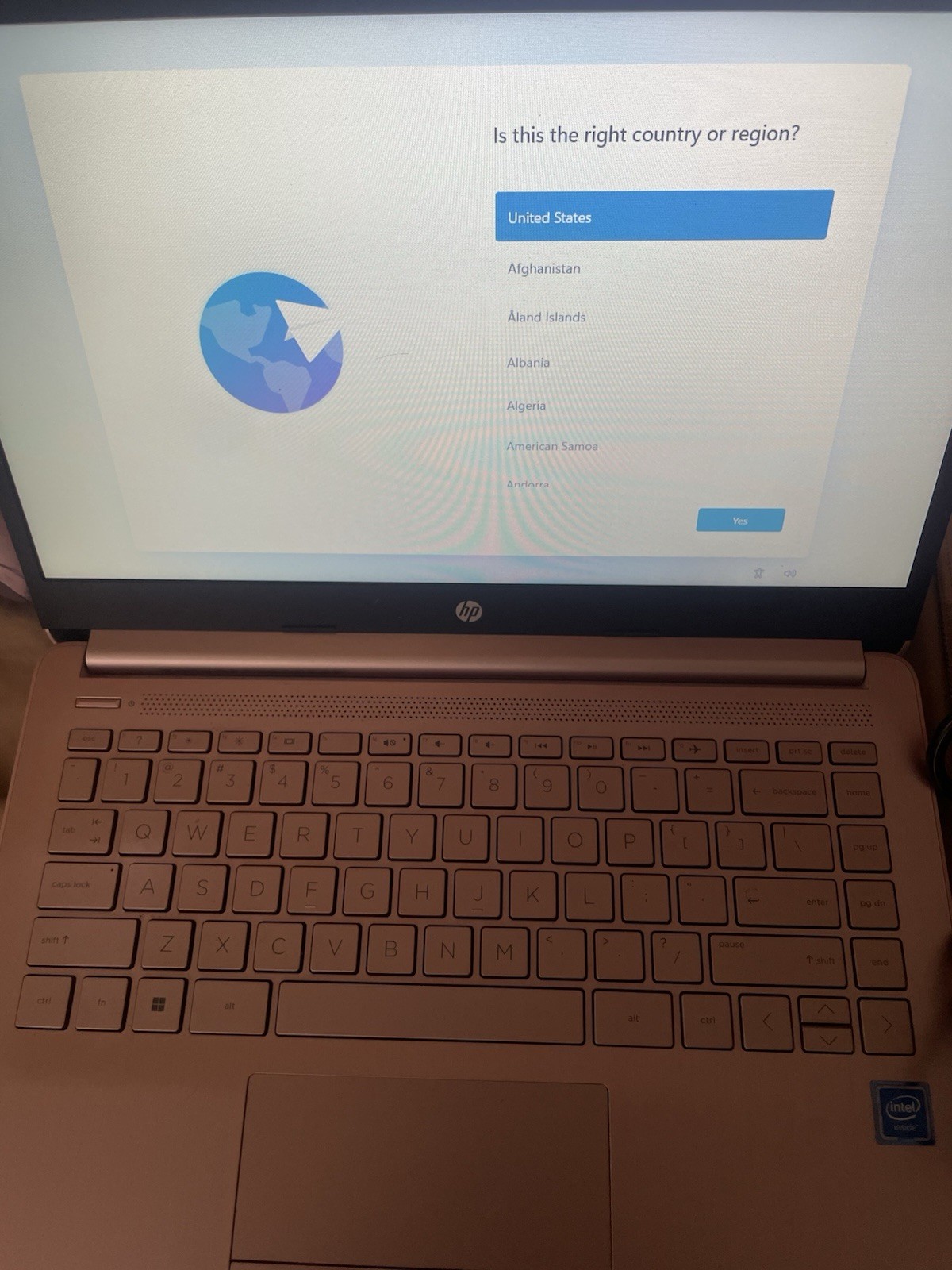 HP Stream 14" Pink Notebook Laptop Intel Celeron Windows 11 Built-in Webcam gallery