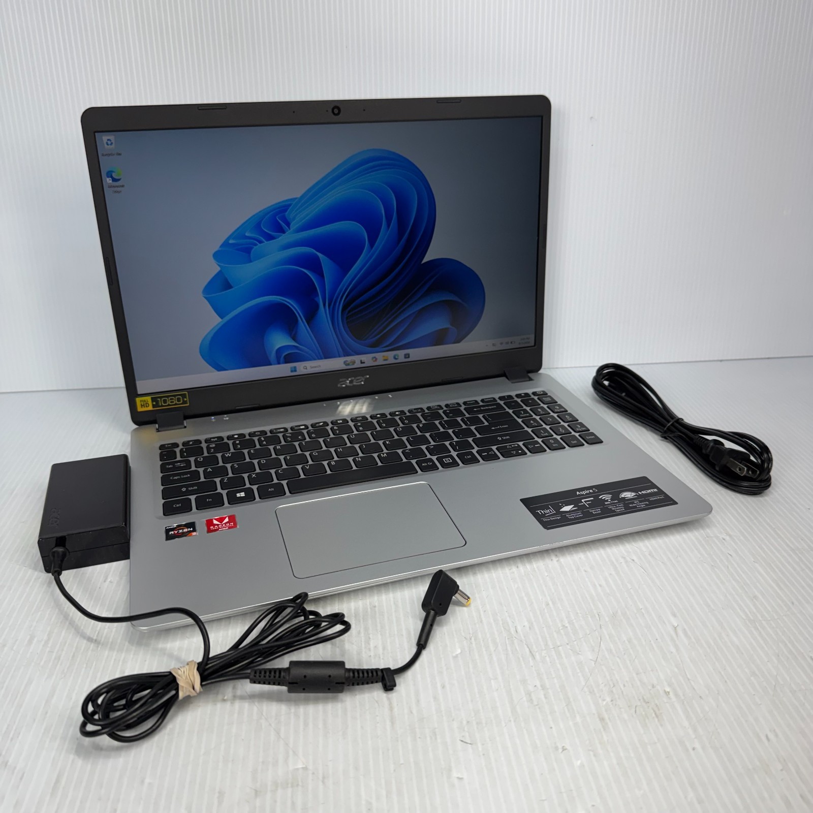 Acer Aspire A515-43-R19L Ryzen 3 15.6" Windows 11 Laptop 128GB NVMe SSD 16GB RAM gallery