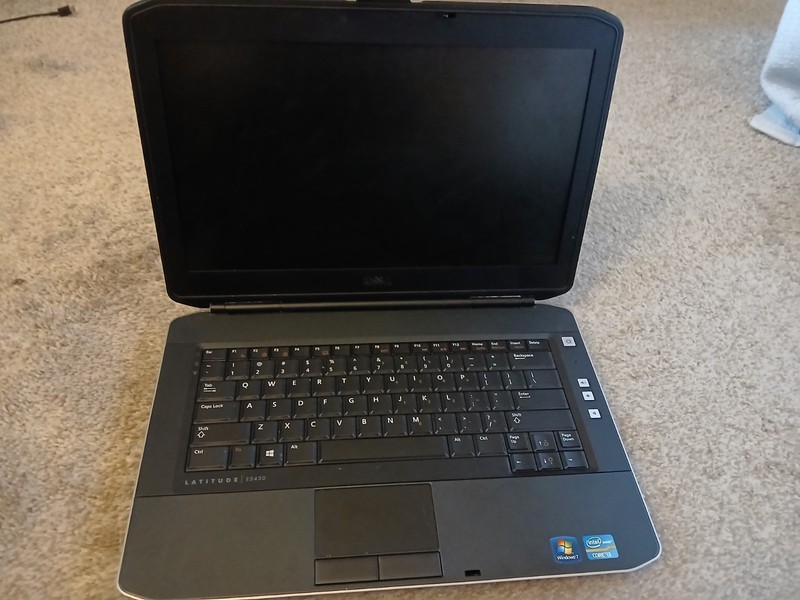 Dell Latitude E5430 14'' (500GB HDD, Intel Core i3-,3110M 2.4GHz, 2GB RAM)... gallery