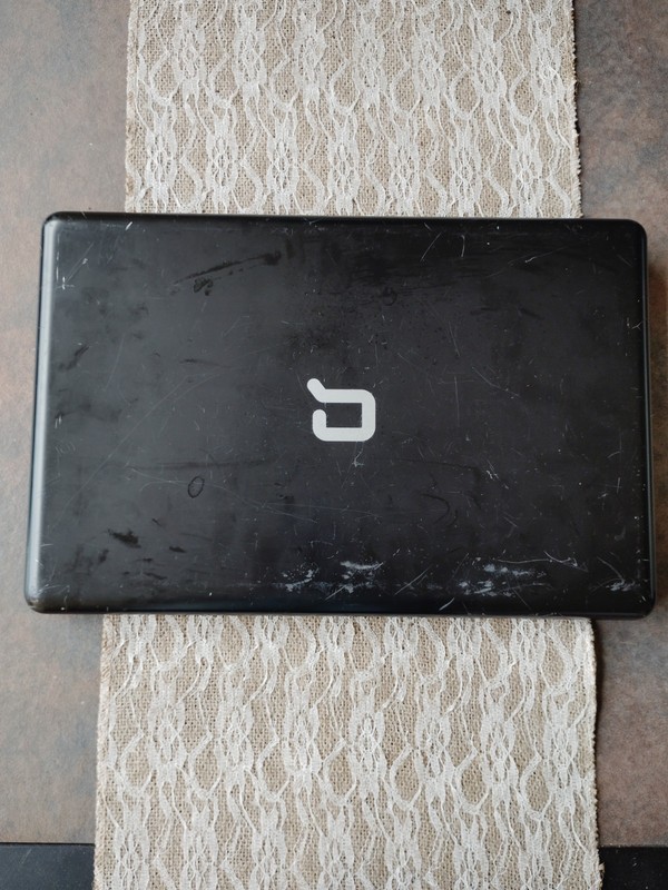 Compaq Presario CQ57 15.6in Read Description gallery