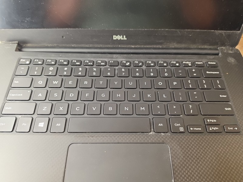 Dell XPS 15 P56F Laptop Computer & HP Presario F700 Parts Only gallery