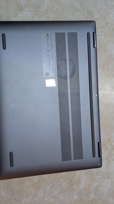 Lenovo IdeaPad 5 2-in-1 16IRU9 16" Core 5 120U 1.4GHz 16GB RAM 512GB SSD gallery