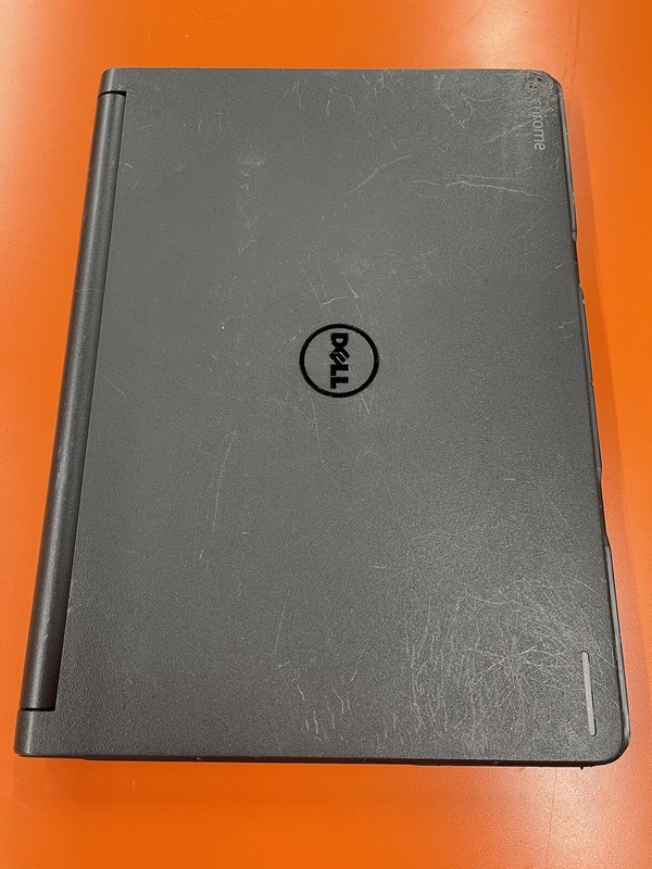Dell P22T laptop for parts/repair gallery