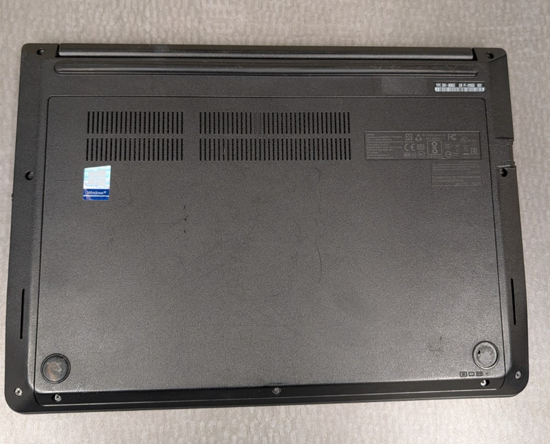 Lenovo ThinkPad E470, i3-7100U, 8GB RAM, 250GB SSD, Windows 10 Pro, 20H10038US gallery