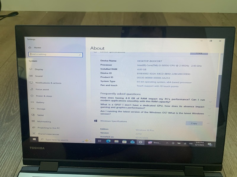 Toshiba Satellite E45W-C4200X 14" Intel Core i3-5015U 2.1GHz 4GB RAM 500GB Win10 gallery