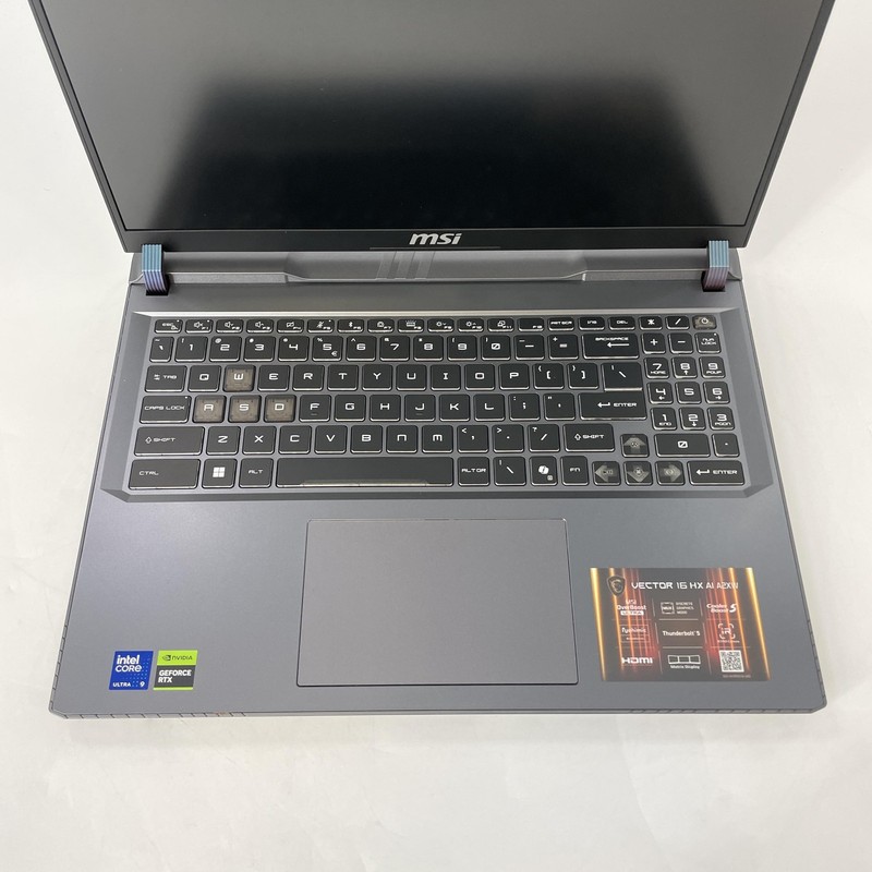 MSI Vector 16 HX AI QHD+ 2025 2.7 GHz Ultra 9 275HX 32GB 1TB SSD NVIDIA RTX 5070 gallery