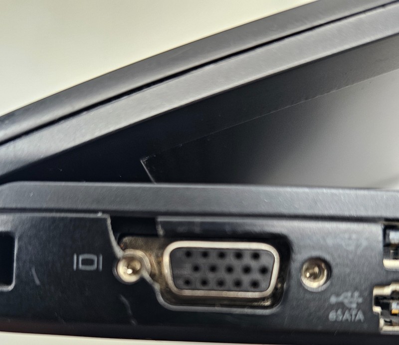 Dell Latitude E6400 Laptop Intel Core 2 Duo P8600 2GB RAM 80GB HDD NO OS (FL) gallery