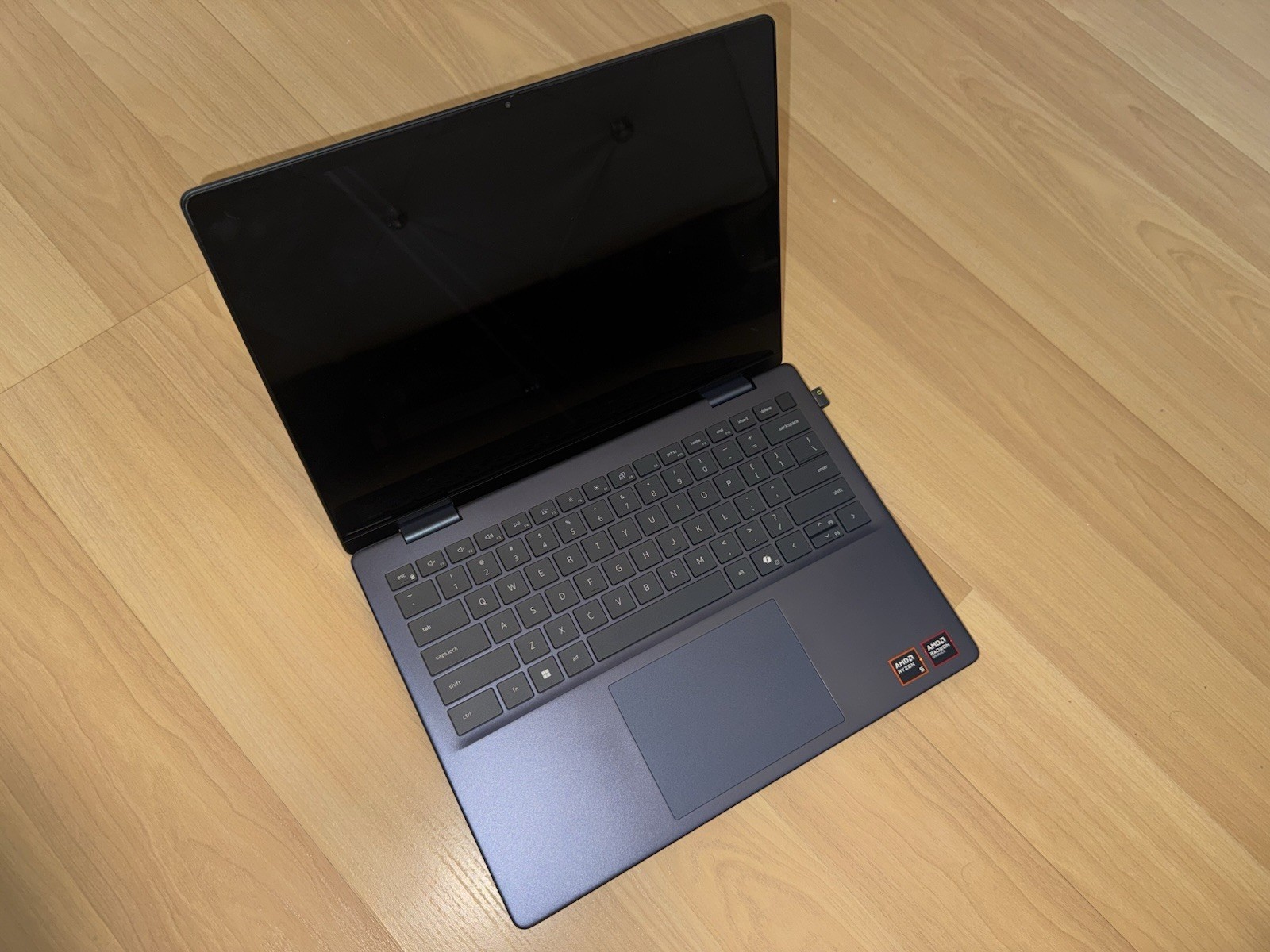 Dell Inspiron 14 2-in-1 14" Touch Screen AMD Ryzen 5 with 8GB Memory 512GB SSD gallery