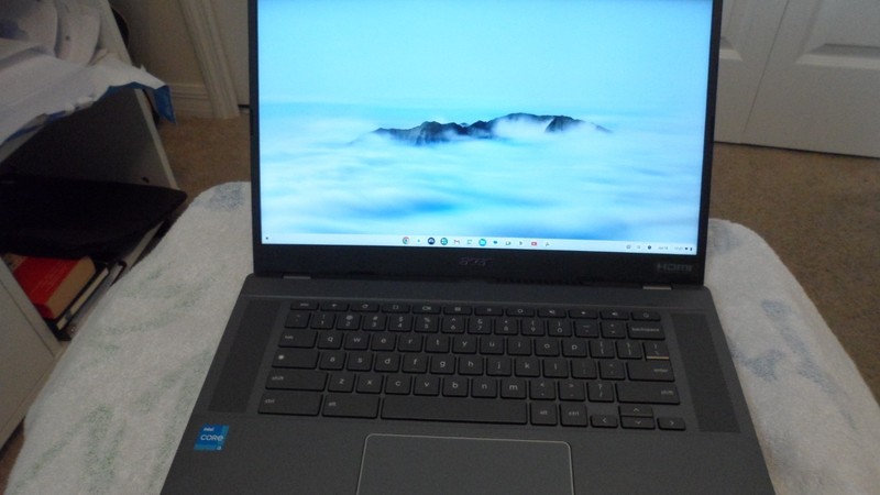 Acer Chromebook Plus 515 N23C10 15.6" Laptop I3-1215U 8GB RAM 128GB gallery