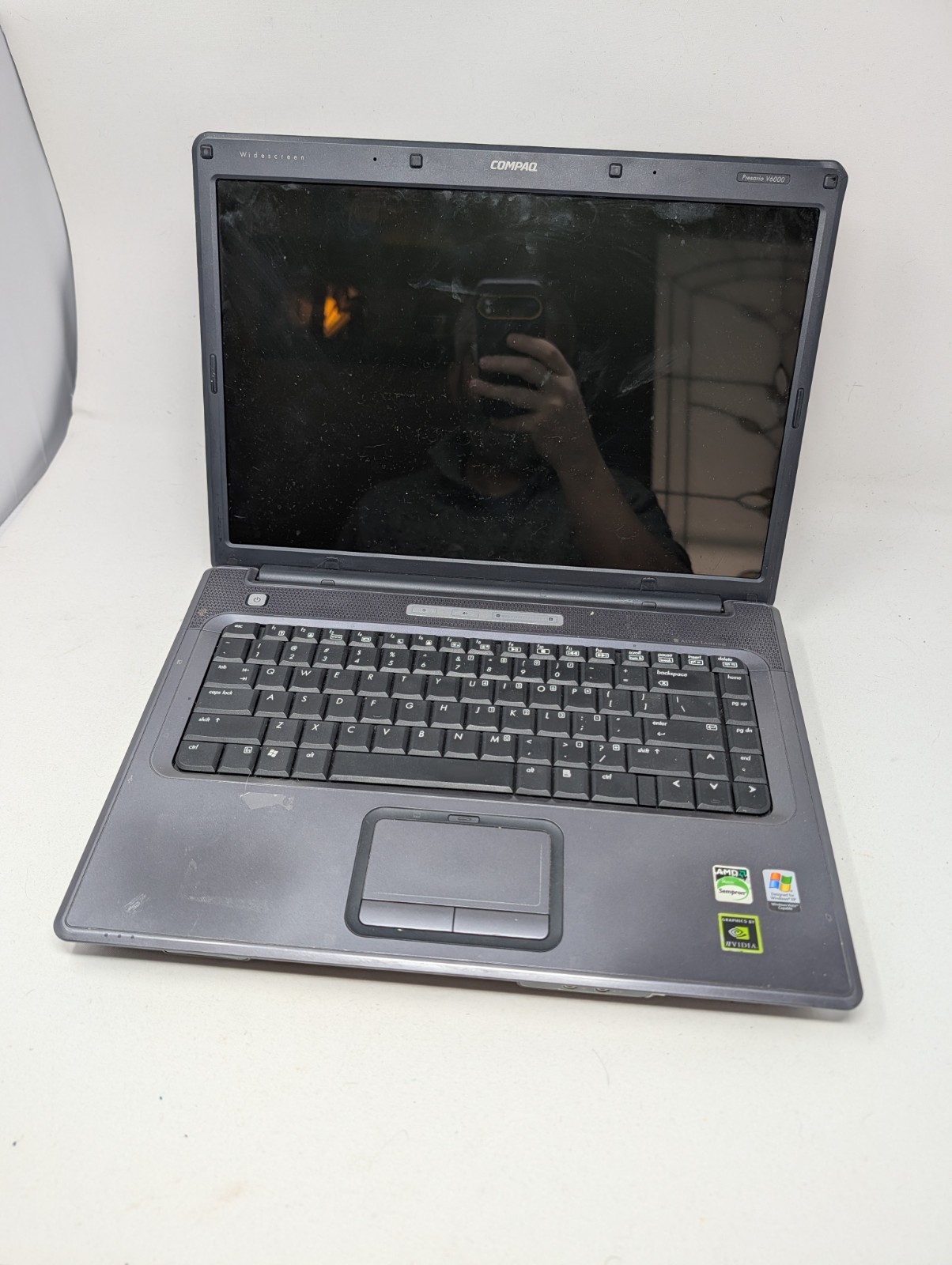 Compaq Presario V6000 AMD Sempron NVidia Grapjics NO HDD Untested Parts Repair gallery