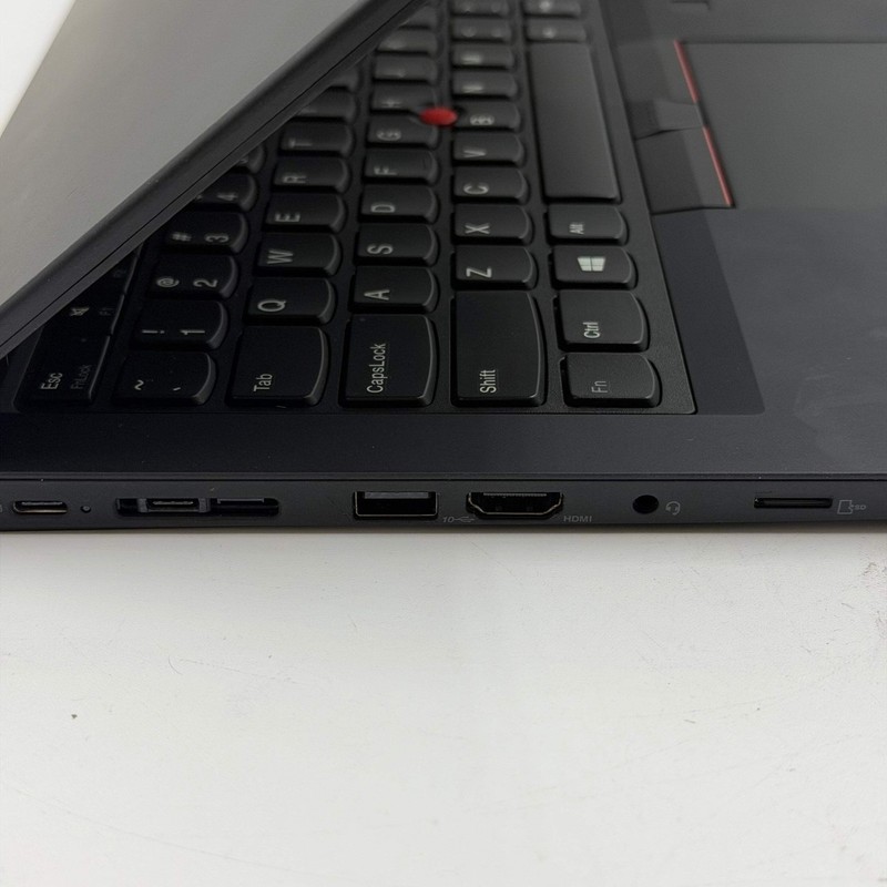 Lenovo ThinkPad T495 20NK-S00100 14" Ryzen 3 PRO 3300U 2.1GHz 8GB RAM 128GB SSD gallery