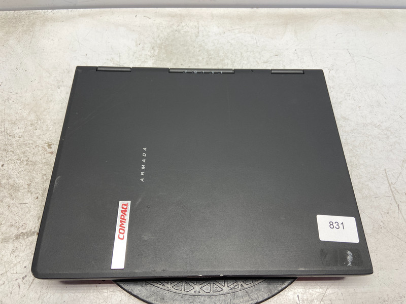 Compaq Armada M700 Intel Pentium III 850MHz 128 MB NO HDD gallery