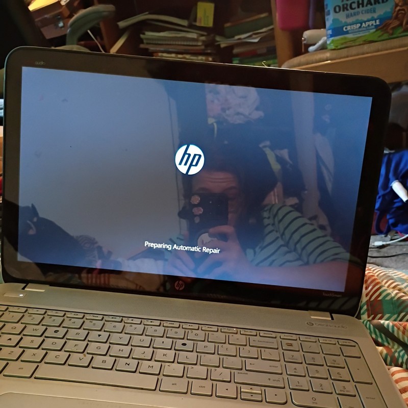 HP 17-cp0056nr 17.3" (256GB, AMD Ryzen 3, 2.60 GHz, 8 GB) Laptop - Silver -... gallery