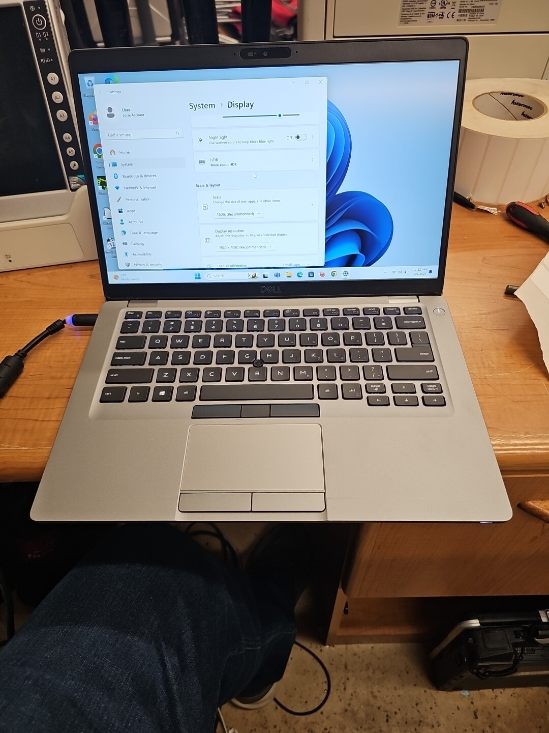 Dell Latitude 5410 Intel i5-10210u 1.60GHz 16GB RAM 256GB SSD Win 11 Pro FHD gallery