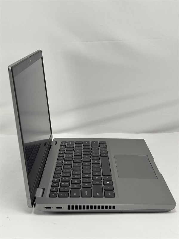 Dell Latitude 5431 14" i7-1270P 16GB 256GB SSD 1080p USB-C Business Laptop gallery