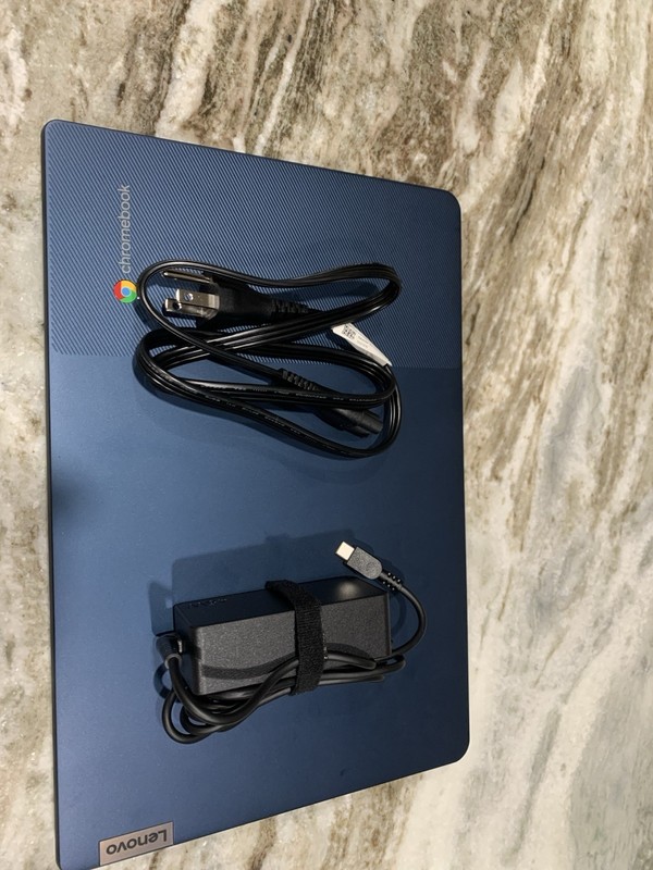 Lenovo IP Slim 3 Chromebook 14" Blue 4GB RAM 64GB eMMC Chrome OS Wi-Fi Bluetooth gallery