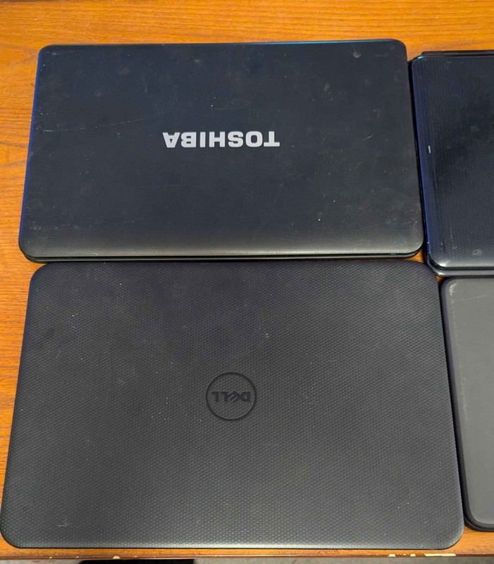 Laptop Lot of 4 (Projects/Fixes) Read Desc gallery
