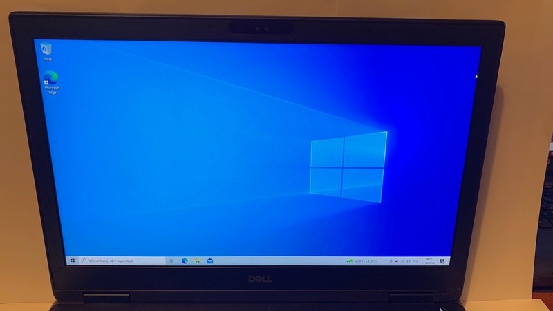 Dell Precision 7530 Mobile Workstation Xeon 64GB/1TB Quadro P3200 4GB gallery