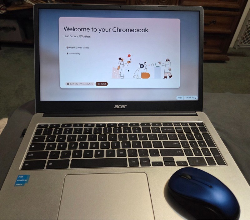 Acer Chromebook 315 15.6'' (64GB eMMC Intel Celeron N4020 1.1GHz 4GB RAM) Laptop gallery