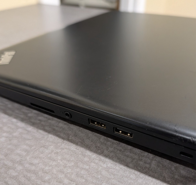 Lenovo ThinkPad E470, i3-7100U, 8GB RAM, 250GB SSD, Windows 10 Pro, 20H10038US gallery
