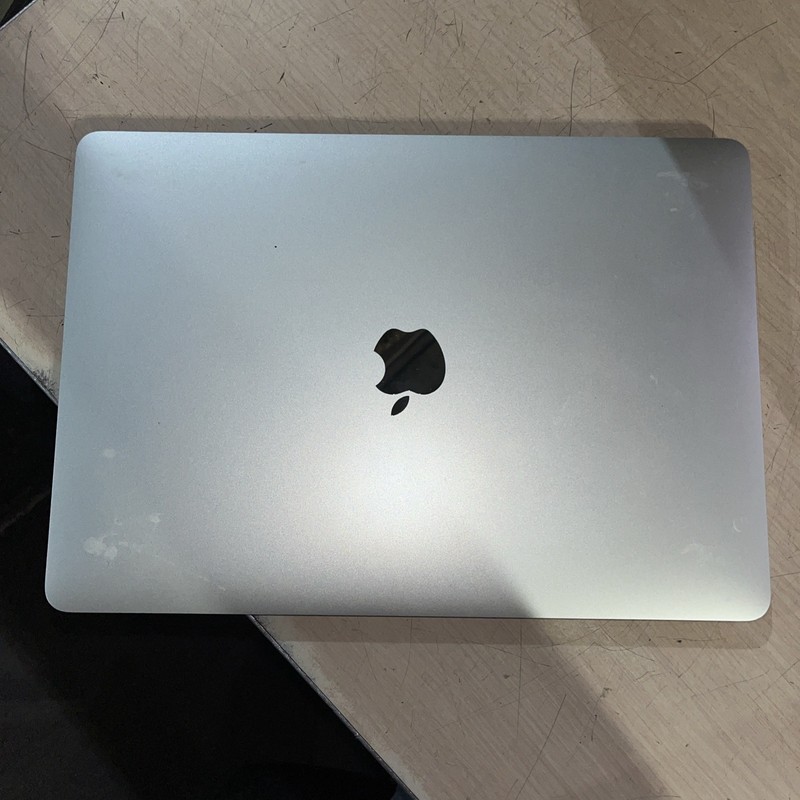 APPLE MACBOOK PRO 13" 2020 2TB CORE I5-8257U 1.4GHZ 8GB RAM 256SSD gallery