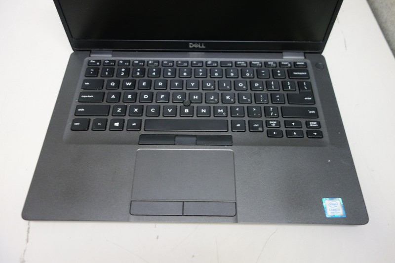 Dell Latitude 5401 14" i7-9850H 2.6GHz 16GB/256GB m2 SSD [NO OS] Laptop + AC gallery
