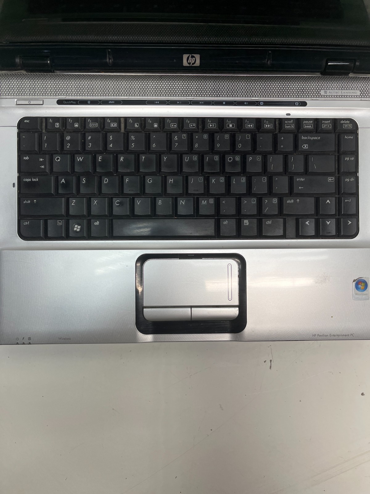 Hp Pavilion dv6700 AMD Turion 64 X2 TL-60 NO RAM NO HDD NO BAT - FOR PARTS gallery