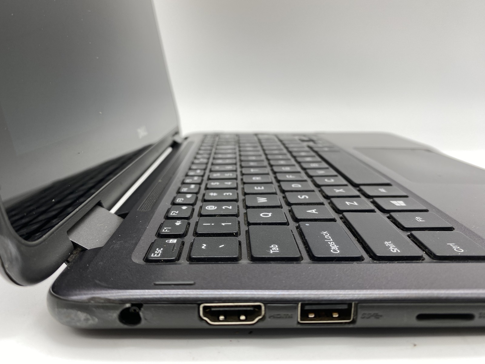Dell Inspiron 3185 Laptop AMD A6-9220e Radeon R4 1.6GHz 4GB RAM 32GB SSD No OS gallery