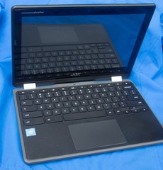 Acer N16Q14 Chrome–Laptop/Tablet—Charger Included. FREE SHIPPING