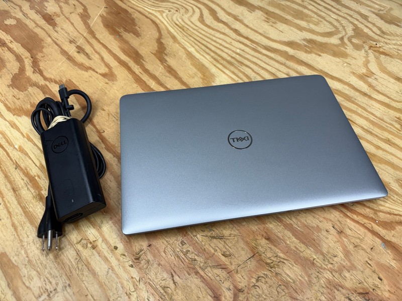 Dell Latitude 5350 Core Ultra 7 165U 16GB 512GB SSD 13.3" FHD Win11 Pro Warranty gallery