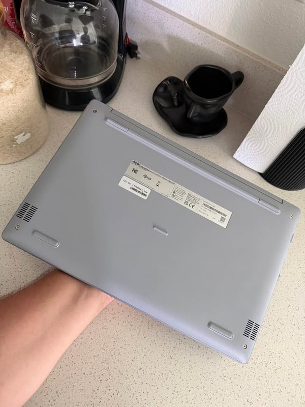 ASUS - CX14 14" FHD Chromebook Laptop - Intel Celeron - 4GB Memory - 64GB eMM... gallery
