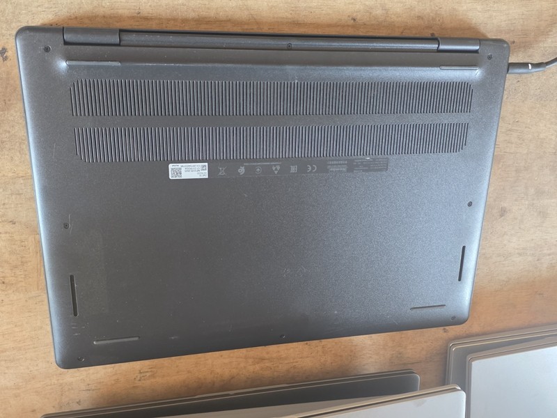 Dell Dc16250 16" Touch Intel® Core™ 7-150U, 10 cores 1 TB SSD 16 GB DDR5 Good gallery