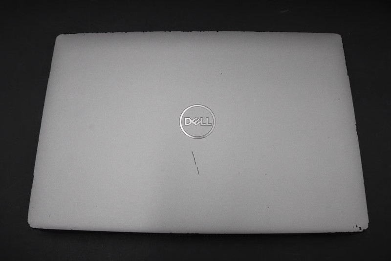 Dell Latitude 5420 Used 13.9" (i5-1145G7-8GB-256GB NVMe) gallery