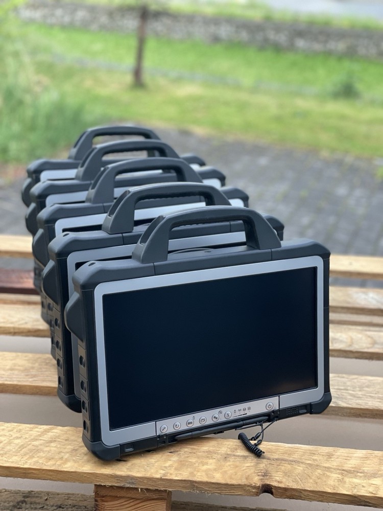 5 x Panasonic Toughbook CF-D1 MK3,Touch,i5-6300U,32GB,1TB,Wifi,BT,Win 10,A-STOCK