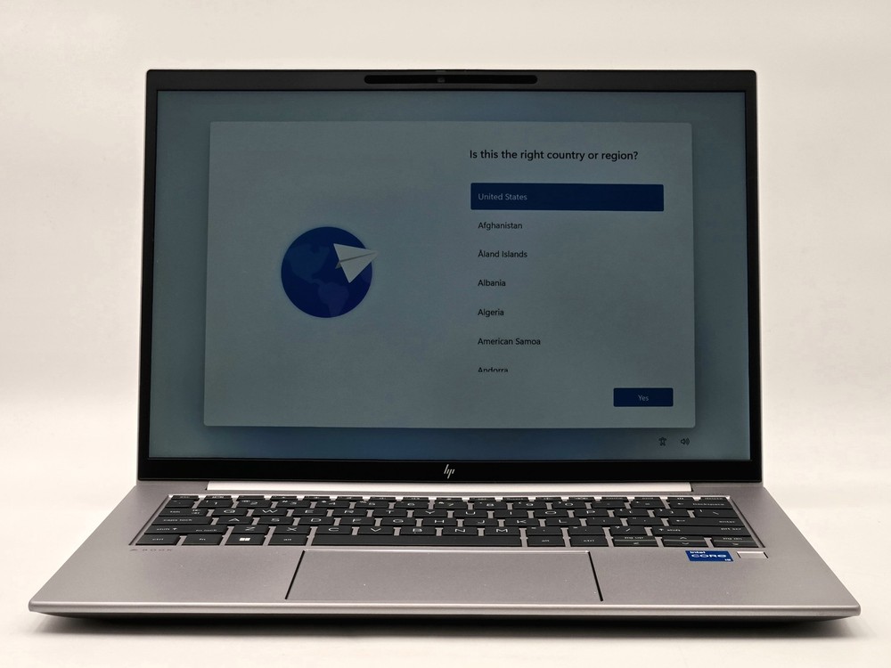 HP ZBook Firefly G10 14" FHD+ Touch 13TH I5-1340P 512GB SSD 16GB W11P Webcam