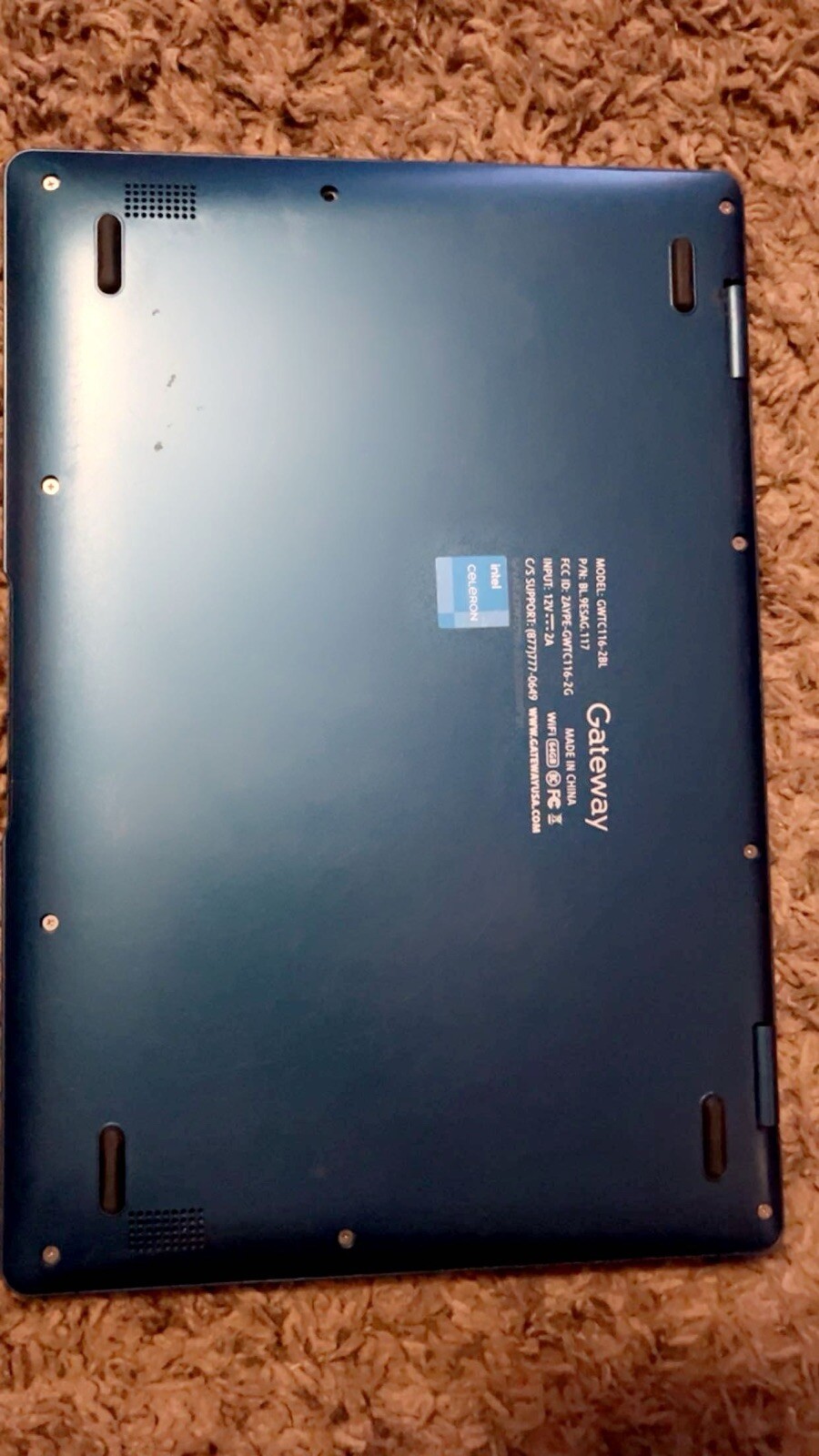 Gateway Convertible 11.6" (64GB SSD, Intel Celeron 4020, 1.10GHz, 4GB RAM)... gallery